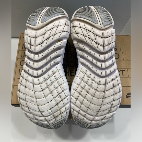 Sz 10  Nike Free RN 5.0 Next Nature Black/Magic Ember-Cave Purple Running Shoes - Picture 8 of 12